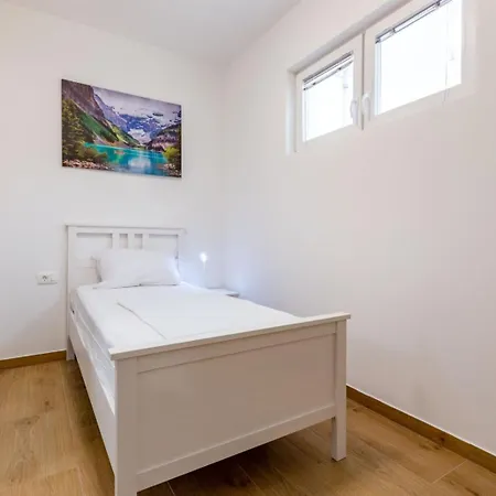 Apartament Dragica